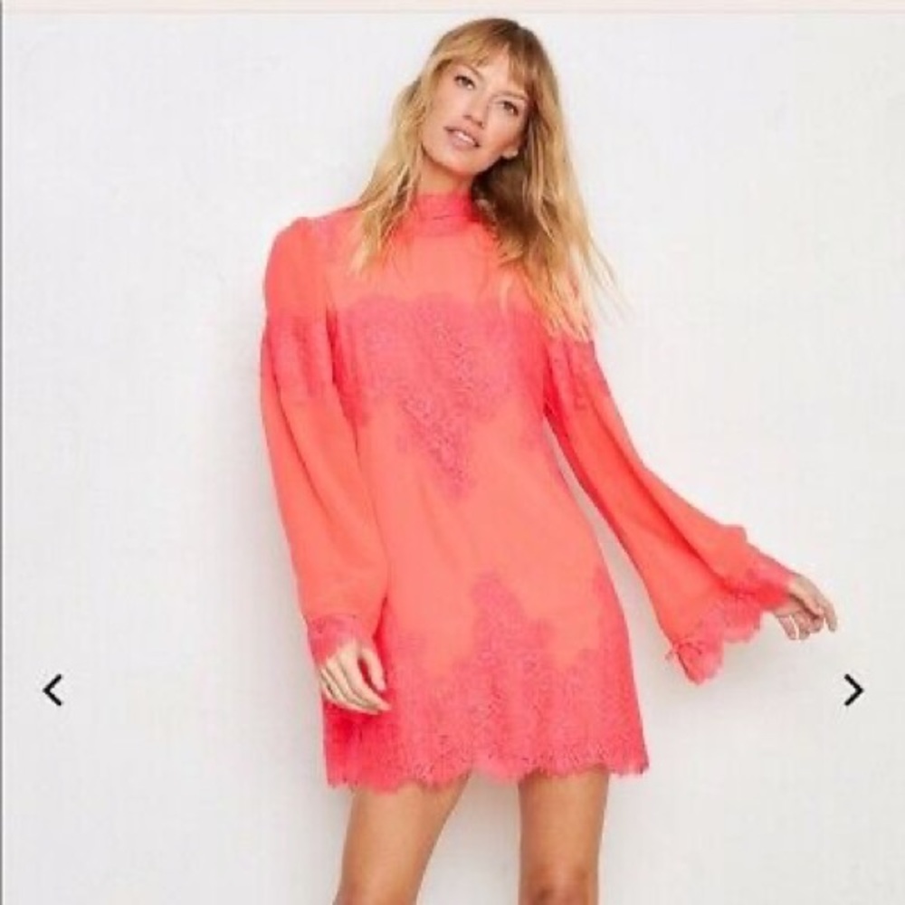 WE ARE HAH Queen for a day dress